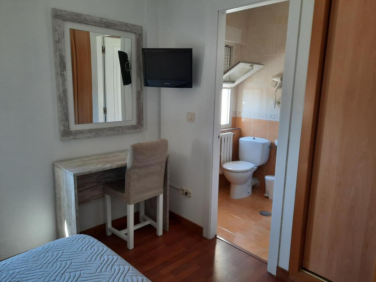 Hotel A Muradana Muros Exteriör bild
