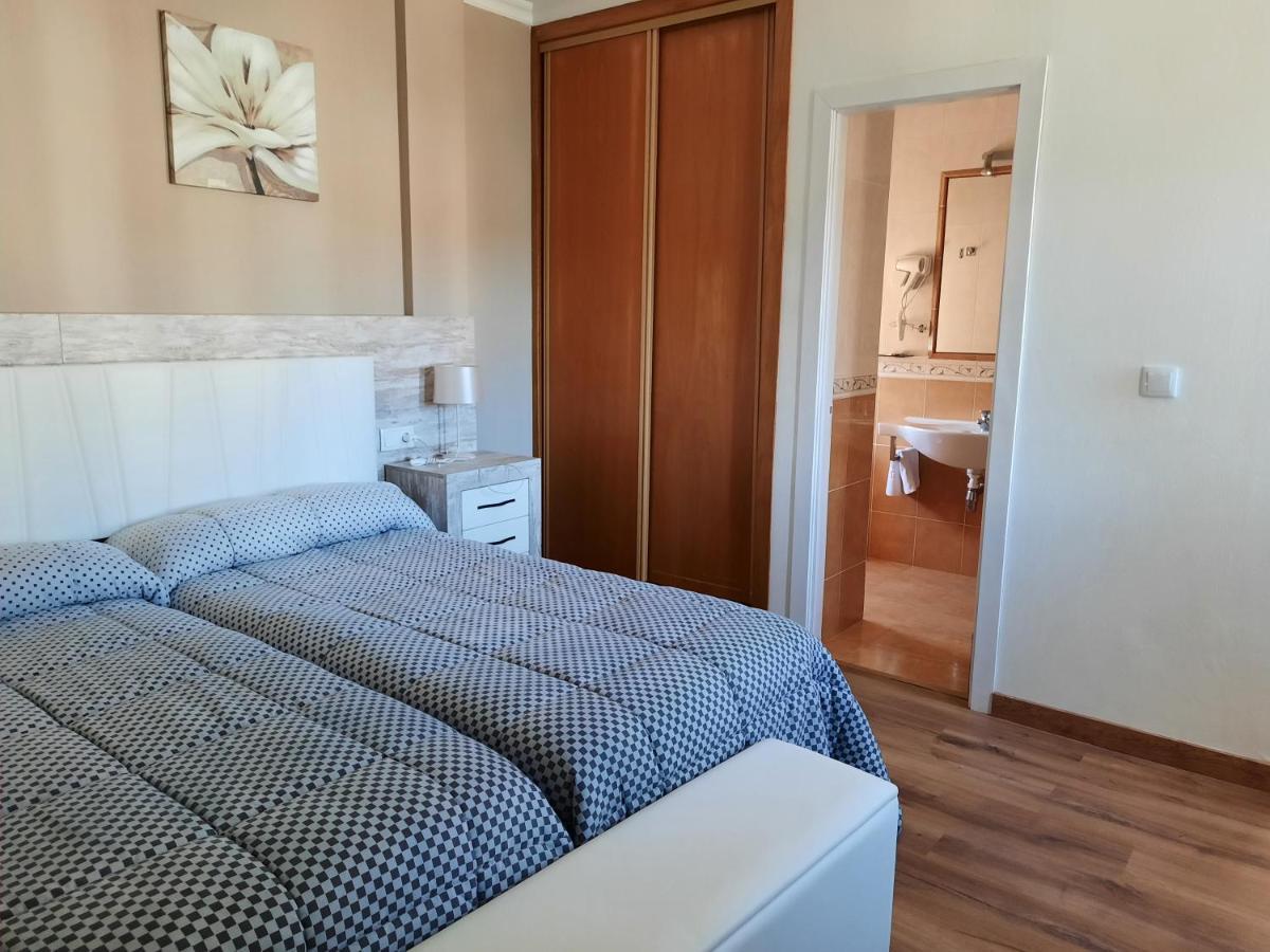 Hotel A Muradana Muros Exteriör bild